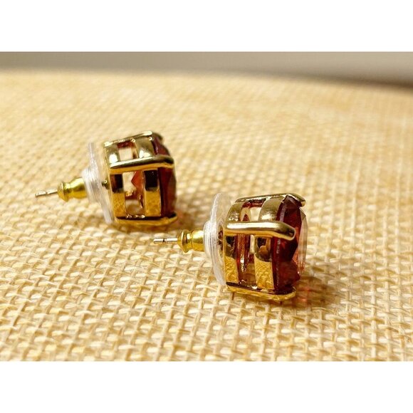 Kate Spade Round Gumdrop Stud Earrings in Dark Pink - Picture 2 of 3